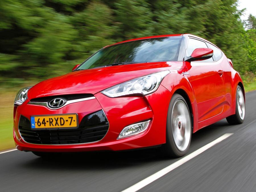  Hyundai Veloster 2011 года  (фото 45 из 184)